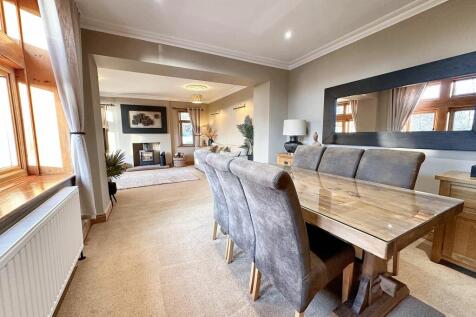 Living Dining Room