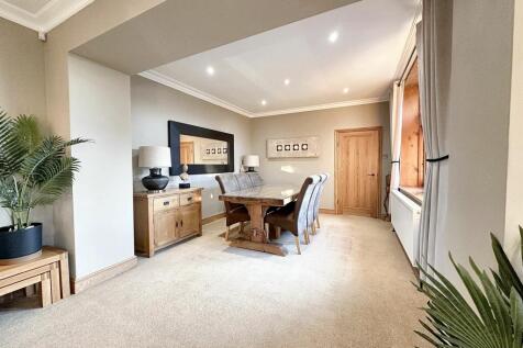 Living Dining Room