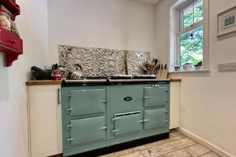 Family Dining Kitchen