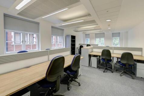 8 storeys gate 375025 office4.jpg