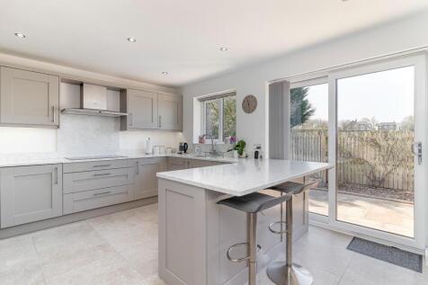 Dining Kitchen - C.jpg