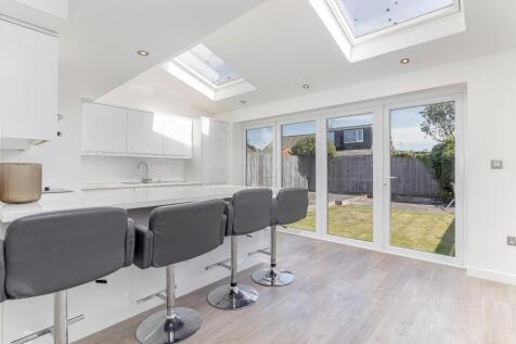 Living Dining Kitchen - E.jpg