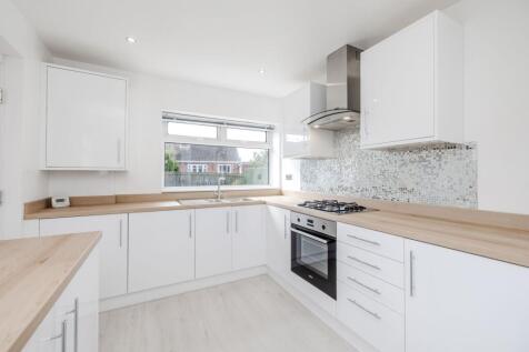 13BracknellGardensNE51BR-2