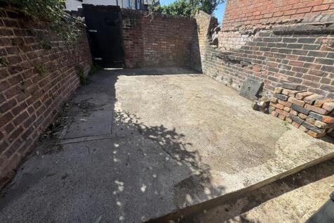 Photo 13-05-2025, 10 59 35.jpg