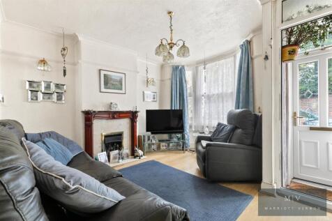 Old Palace Road 10 MV-1.jpg