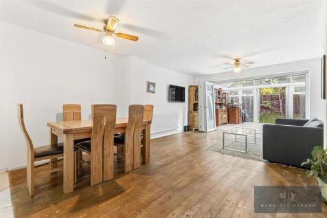 Minster Drive 36 MV-1.jpg