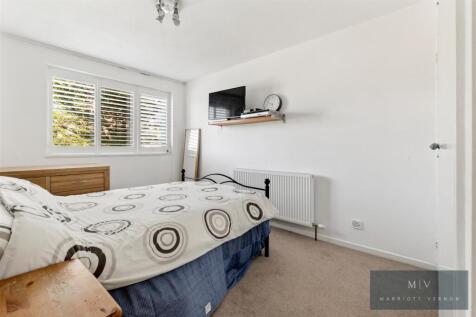 Minster Drive 36 MV-9.jpg