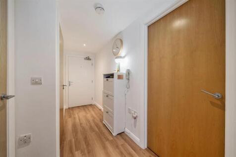 eyJidWNrZXQiOiJzaGFyZXRvYnV5LXByb2QiLCJrZXkiOiJwcm