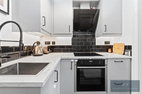 Aberdeen Road 14 F1 MV-4.jpg