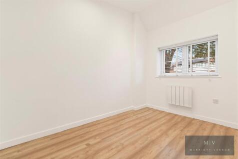 Farley Road 49 MV-21.jpg