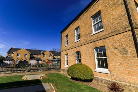 Flat 1 James Lee Square-2.jpg
