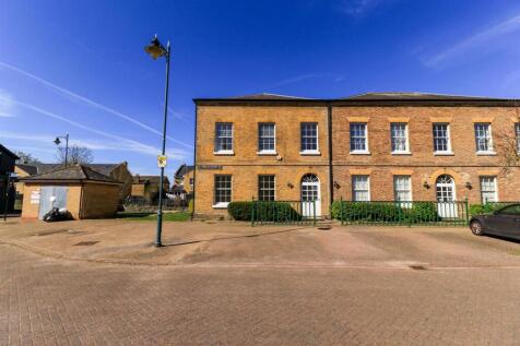 Flat 1 James Lee Square-3.jpg