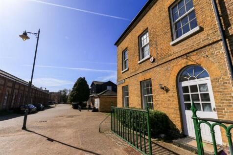 Flat 1 James Lee Square-7.jpg