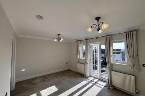 customer_1-branch_3-client_10774-sale_property-IMG