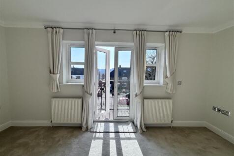 customer_1-branch_3-client_10774-sale_property-IMG