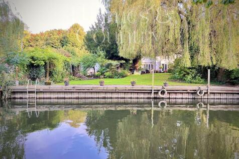 View of 8 Temple Mill