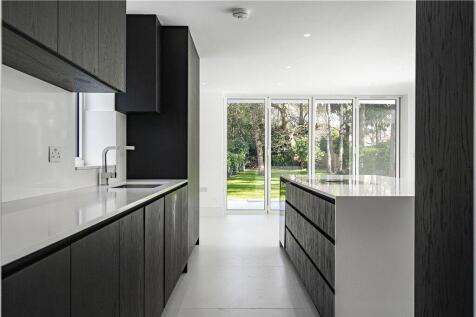 Reception/Kitchen