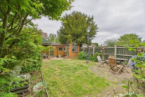 CAM02773G0-PR0299-STILL004-thumbnail-h750-70