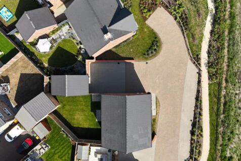 dji_fly_20250502_155954_0009_1746197849898_photo.j