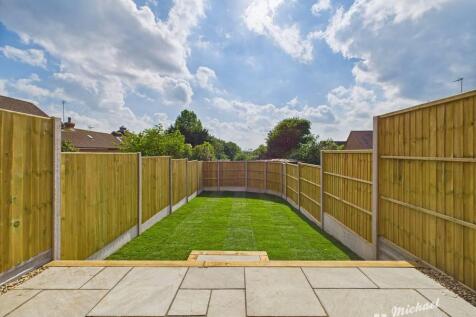 CAM02773G0-PR0301-STILL008-thumbnail-h750-70