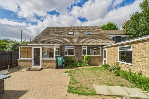 CAM02773G0-PR0344-STILL041