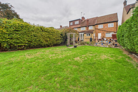 CAM02773G0-PR0365-STILL026