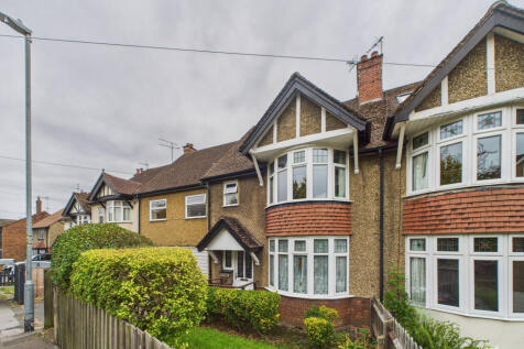 CAM02773G0-PR0365-STILL014