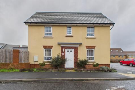 CAM02773G0-PR0396-STILL015