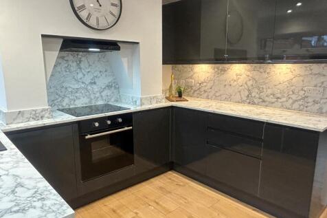 Kitchenmain T202512221334.jpg