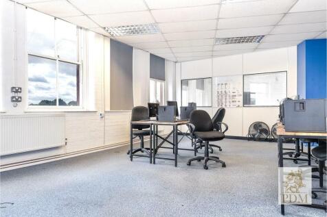 Unit 6 Karlsruhe House 18 Queens Bridge Rd The Mea