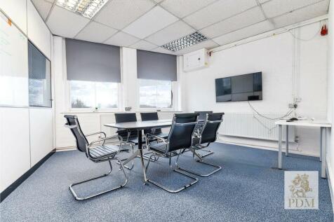 Unit 6 Karlsruhe House 18 Queens Bridge Rd The Mea