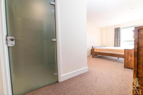 603 Hanley House Nottingham NG1 5GD