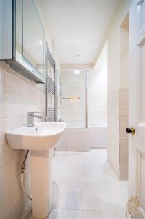 25044- 20 Arlington Drive_039.jpg