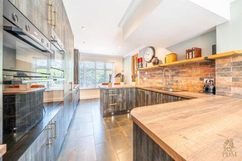 25134-01 197 Derby Road_023.jpg