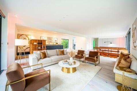 8 Fern Close, Bramcote, Nottingham, NG9 3DF