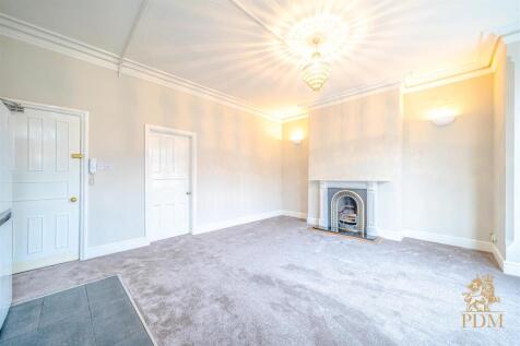 Flat 2, 4, Mapperley Park Drive Nottingham, NG3 5B