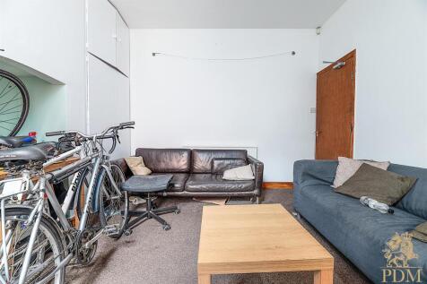 16 Devonshire Promenade  (8 of 17).jpg