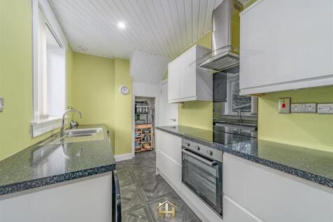 24 BALGOWAN AVE 161225 EDIT (30 of 38).jpg