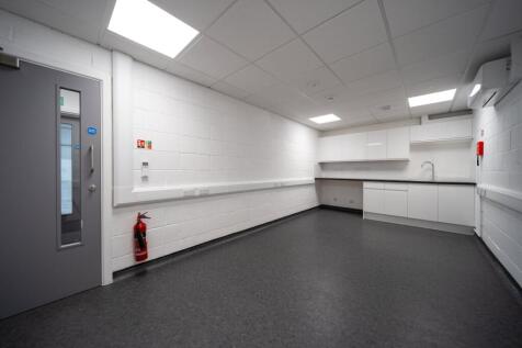 UNIT B5 Marchwood Low res 22.jpg