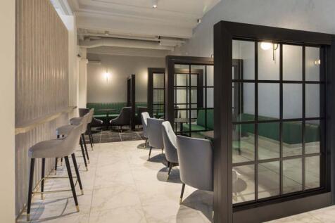 148_Gt Charles_Brochure_4_160523_Page_05_Image_0