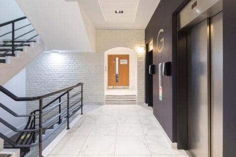 148_Gt Charles_Brochure_4_160523_Page_08_Image_0