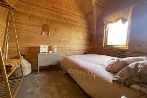 Log Cabin Bedroom