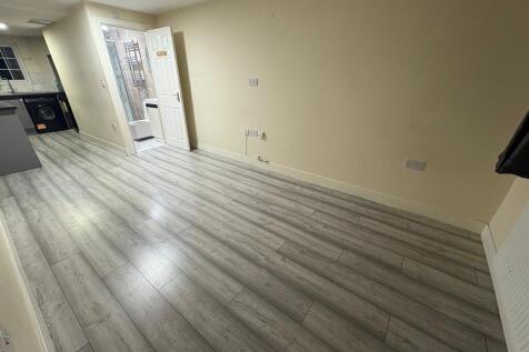 WhatsApp Image 20...