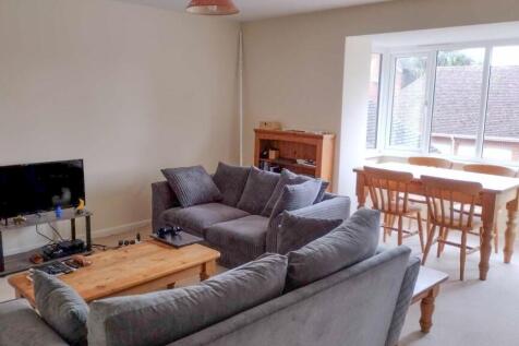 6 Rheims Court Living Room 1