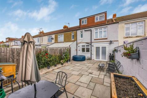 3 Algiers Road, Baffins-Small-PorticoMarketing-Sol