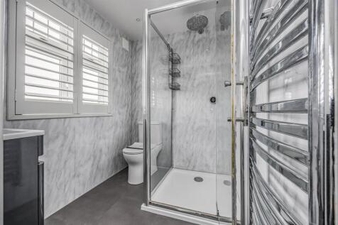 68 Kirby Road, Copnor-Small-PorticoMarketing-SoldB