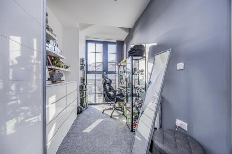 14 Radial House, Governors Walk, Portsmouth-Portic