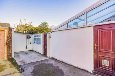 87 Torrington Road, Copnor-Small-PorticoMarketing-