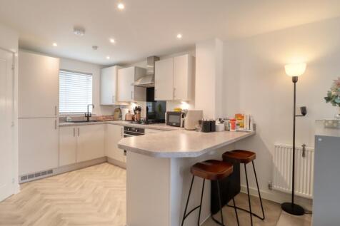 Kitchen Breakfast Bar