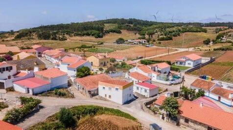 Estate agents in Lourinha, Portugal